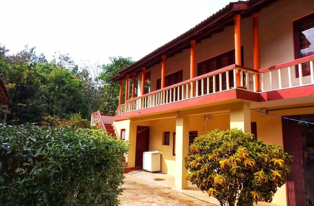 Suntikoppa Coorg Divine Spark Home Stay מראה חיצוני תמונה